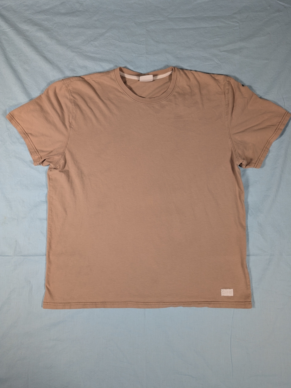 Classic Men's Crew Neck T-Shirt - Tan